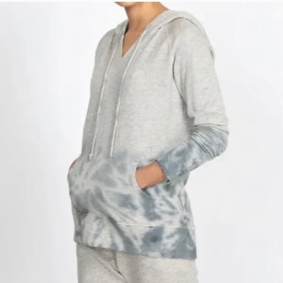 Johnny Was Calme Tie-dye Hoodie V-neck Pullover Size L - Picture 1 of 8